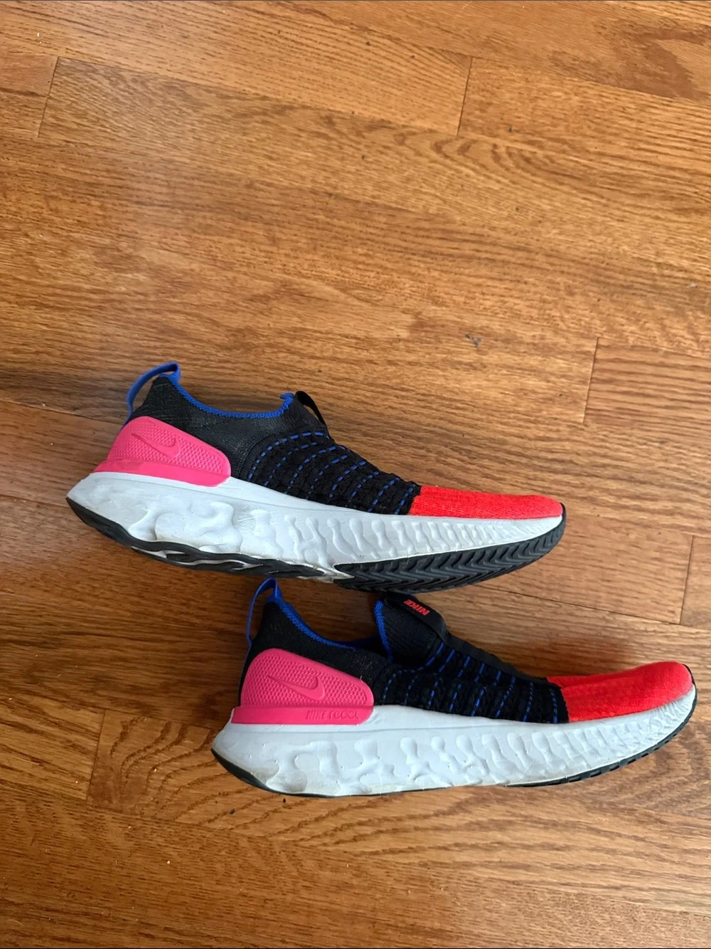 Nike Slip-On Athletic Shoes in Red pink and Black